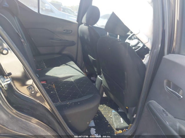 3N1CP5CUXKL494865 Nissan KICKS SV
