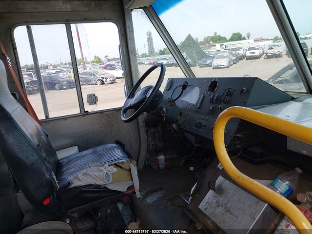 1F66F5KY9E0A07595 Ford F-59 Commercial Stripped