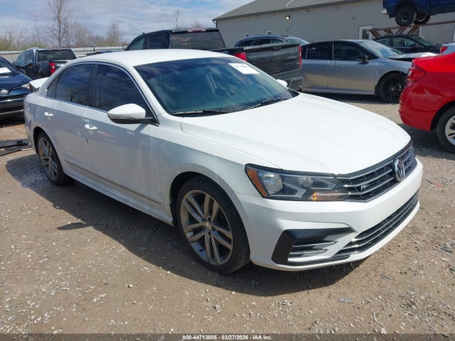 2016 VOLKSWAGEN PASSAT 1VWAS7A3XGC037448