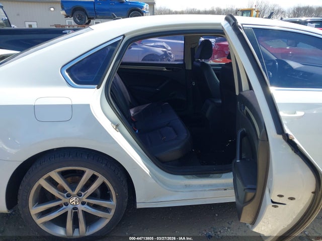 2016 VOLKSWAGEN PASSAT 1VWAS7A3XGC037448 Photo 7