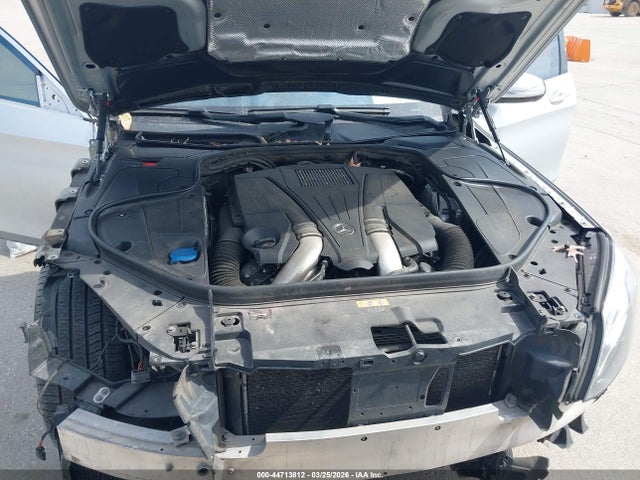2015 Mercedes-benz S 550 4matic მანქანა იყიდება აუქციონზე, vin: WDDUG8FB6FA177133, აუქციონის ნომერი: 44713812
