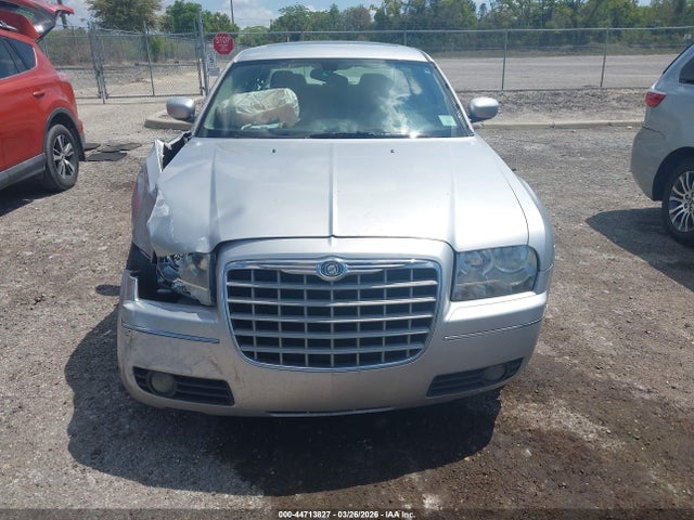 Продажа на аукционе авто 2007 Chrysler 300 Touring, vin: 2C3KA53G17H613167, номер лота: 44713827