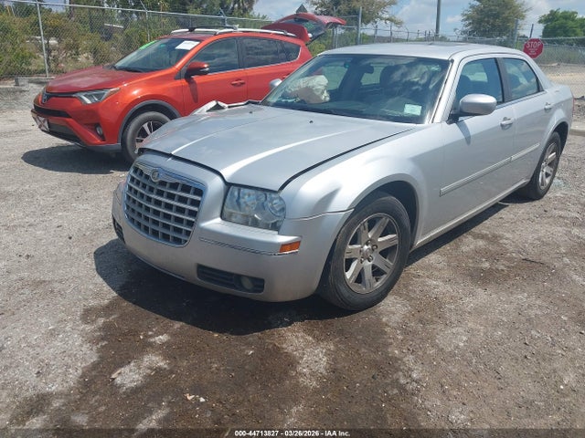 Продажа на аукционе авто 2007 Chrysler 300 Touring, vin: 2C3KA53G17H613167, номер лота: 44713827