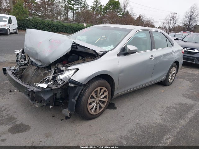 Продажа на аукционе авто 2015 Toyota Camry Le, vin: 4T4BF1FK4FR472369, номер лота: 44713831