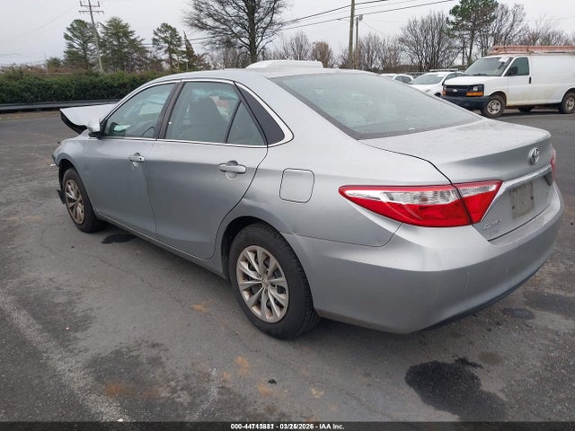 Продажа на аукционе авто 2015 Toyota Camry Le, vin: 4T4BF1FK4FR472369, номер лота: 44713831