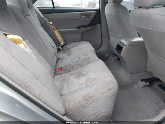 Продажа на аукционе авто 2015 Toyota Camry Le, vin: 4T4BF1FK4FR472369, номер лота: 44713831