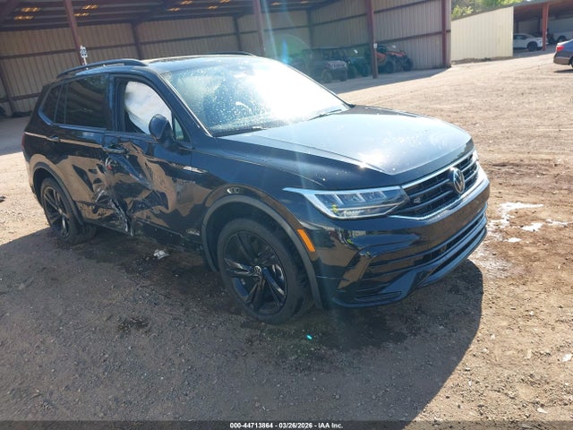 Aukcja sprzedaży 2024 Volkswagen Tiguan 2.0t Se R-line Black, vin: 3VVCB7AX4RM070981, numer aukcji: 44713864