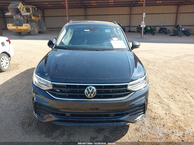 Aukcja sprzedaży 2024 Volkswagen Tiguan 2.0t Se R-line Black, vin: 3VVCB7AX4RM070981, numer aukcji: 44713864