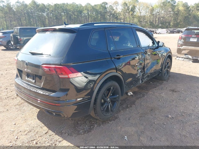Aukcja sprzedaży 2024 Volkswagen Tiguan 2.0t Se R-line Black, vin: 3VVCB7AX4RM070981, numer aukcji: 44713864