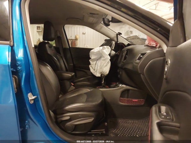 2019 Jeep Compass Trailhawk 4x4 მანქანა იყიდება აუქციონზე, vin: 3C4NJDDB0KT709877, აუქციონის ნომერი: 44713869