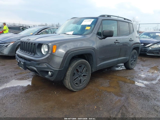 44713888 :رقم المزاد ، ZACCJBABXJPH89730 vin ، 2018 Jeep Renegade Upland Edition 4x4 مزاد بيع