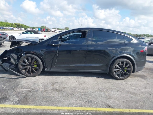 Tesla MODEL X 2018 5YJXCBE29JF128607 Image 15