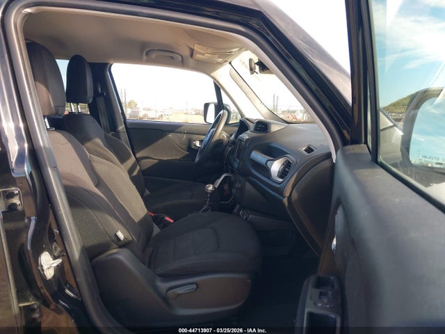 2018 JEEP RENEGADE ZACCJABH7JPJ11611 Photo 4