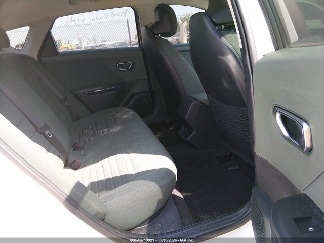 44713921 :رقم المزاد ، 3KPFU4DE1SE002359 vin ، 2025 Kia K4 Ex مزاد بيع