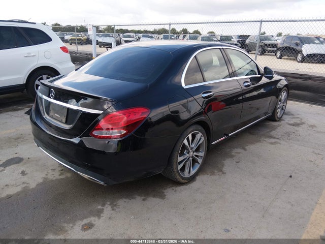 44713948 :رقم المزاد ، WDDWF4JB3GR144220 vin ، 2016 Mercedes-benz C 300 مزاد بيع