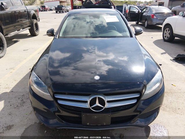 44713948 :رقم المزاد ، WDDWF4JB3GR144220 vin ، 2016 Mercedes-benz C 300 مزاد بيع