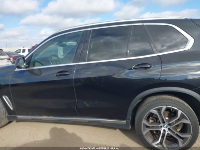 2022 Bmw X5 Sdrive40i მანქანა იყიდება აუქციონზე, vin: 5UXCR4C02N9N30123, აუქციონის ნომერი: 44713952