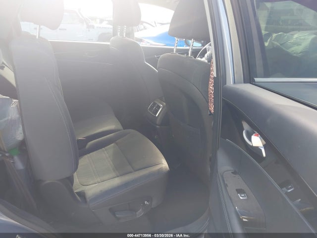 Продажа на аукционе авто 2020 Kia Sorento 2.4l L, vin: 5XYPG4A36LG664280, номер лота: 44713956