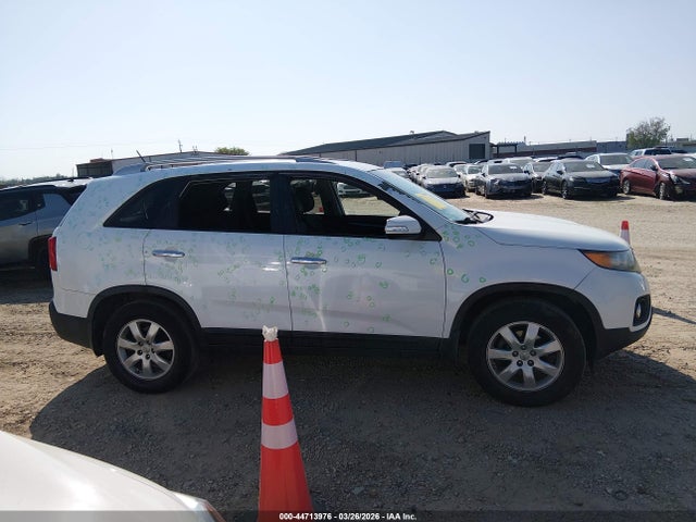 Продажа на аукционе авто 2013 Kia Sorento Lx, vin: 5XYKT3A63DG369195, номер лота: 44713976