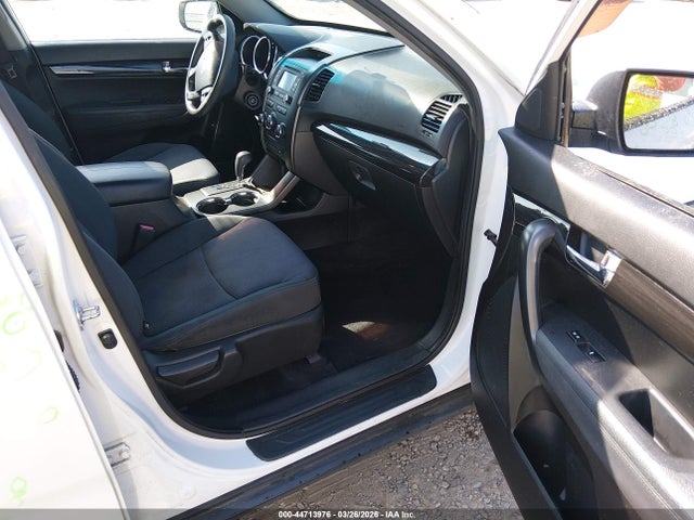 Продажа на аукционе авто 2013 Kia Sorento Lx, vin: 5XYKT3A63DG369195, номер лота: 44713976