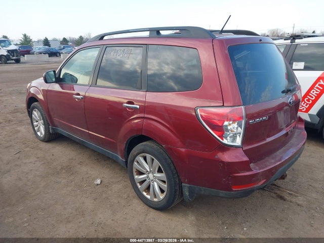 Продаж на аукціоні авто 2011 Subaru Forester 2.5x Premium, vin: JF2SHADC2BH743132, номер лоту: 44713987