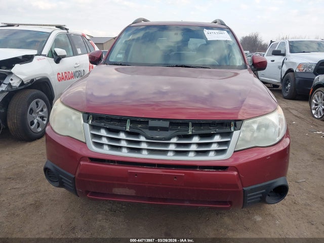 Продаж на аукціоні авто 2011 Subaru Forester 2.5x Premium, vin: JF2SHADC2BH743132, номер лоту: 44713987