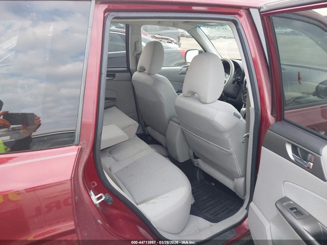 Продаж на аукціоні авто 2011 Subaru Forester 2.5x Premium, vin: JF2SHADC2BH743132, номер лоту: 44713987