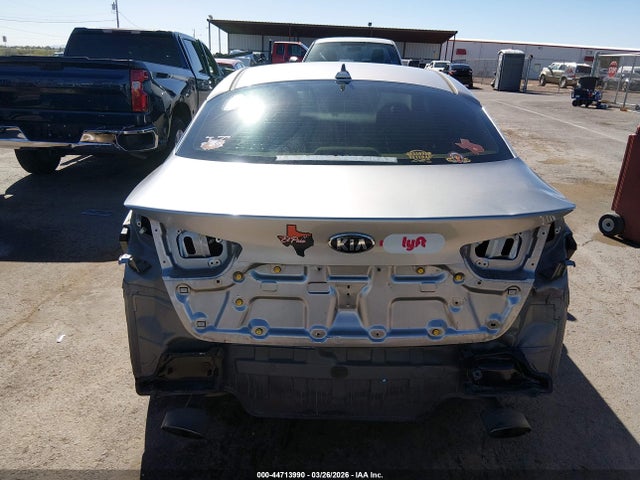 5XXGM4A71FG367616 KIA Optima Lx