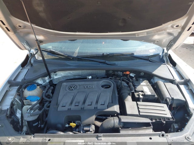 Aukcja sprzedaży 2014 Volkswagen Passat 2.0l Tdi Se, vin: 1VWBN7A35EC076392, numer aukcji: 44713992