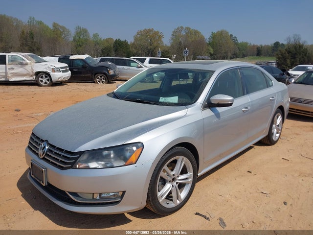 Aukcja sprzedaży 2014 Volkswagen Passat 2.0l Tdi Se, vin: 1VWBN7A35EC076392, numer aukcji: 44713992