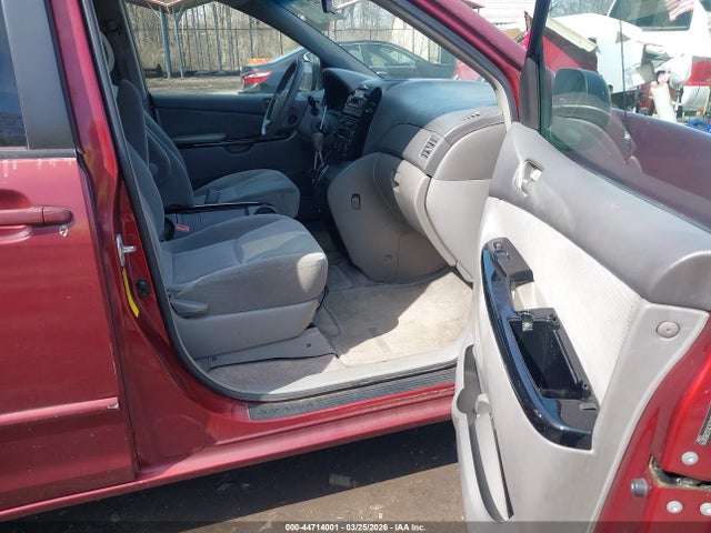 2005 TOYOTA SIENNA 5TDZA23CX5S285879 Photo 4