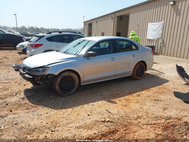 Продаж на аукціоні авто 2014 Volkswagen Jetta 2.0l S, vin: 3VW2K7AJXEM404895, номер лоту: 44714019