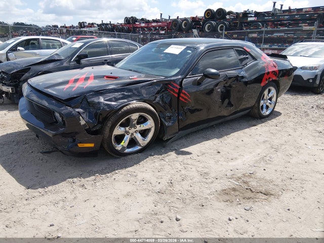44714059 :رقم المزاد ، 2C3CDYBT5DH524886 vin ، 2013 Dodge Challenger R/t Plus مزاد بيع
