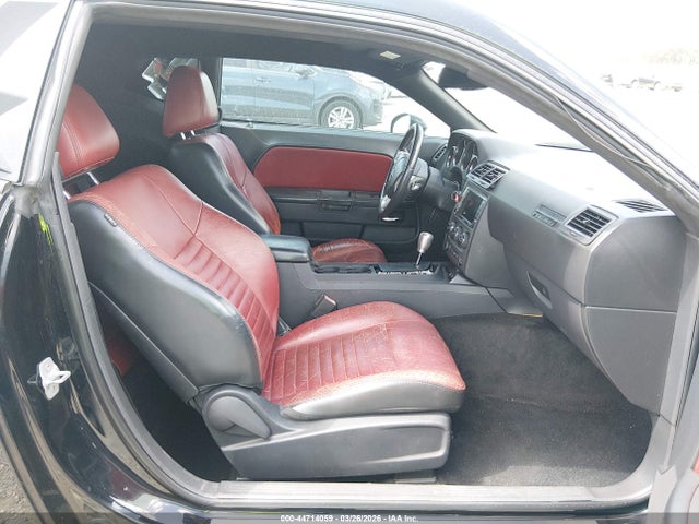 44714059 :رقم المزاد ، 2C3CDYBT5DH524886 vin ، 2013 Dodge Challenger R/t Plus مزاد بيع