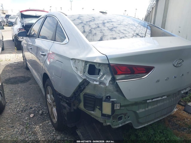 Hyundai SONATA SEL 2018 5NPE34AF7JH634062 Image 3