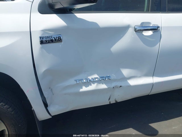 5TFHY5F13GX574831 Toyota Tundra Limited 5.7l V8