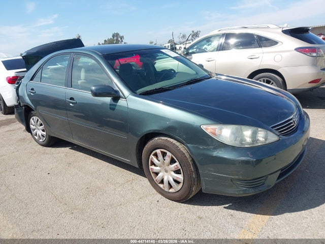 2006 TOYOTA CAMRY 4T1BE32K56U118245
