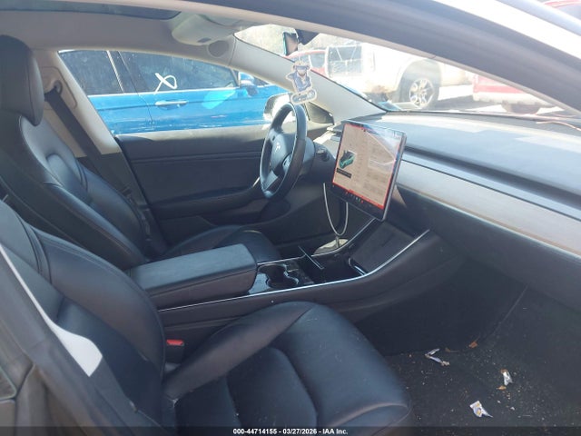 2019 Tesla Model 3 Long Range/performance მანქანა იყიდება აუქციონზე, vin: 5YJ3E1EB7KF384314, აუქციონის ნომერი: 44714155