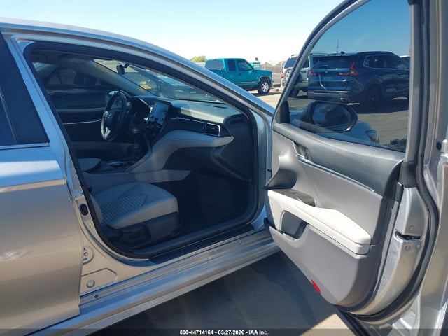4T1G11AK1RU850030 Toyota CAMRY SE