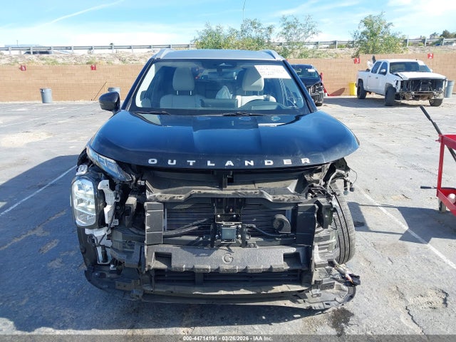 JA4J4WA81SZ035803 Mitsubishi Outlander Sel 2.5 S-awc