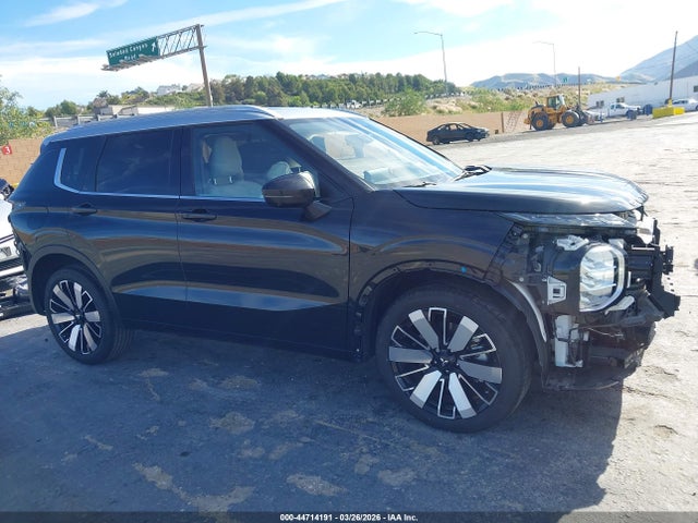 JA4J4WA81SZ035803 Mitsubishi Outlander Sel 2.5 S-awc