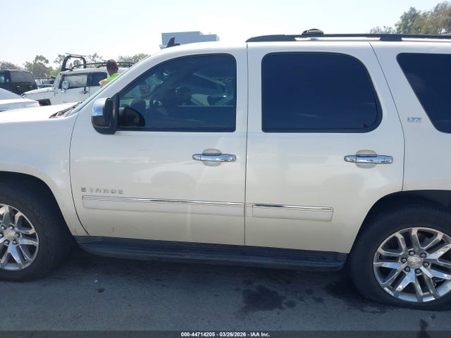 2009 Chevrolet Tahoe Ltz მანქანა იყიდება აუქციონზე, vin: 1GNFC33089R188491, აუქციონის ნომერი: 44714205