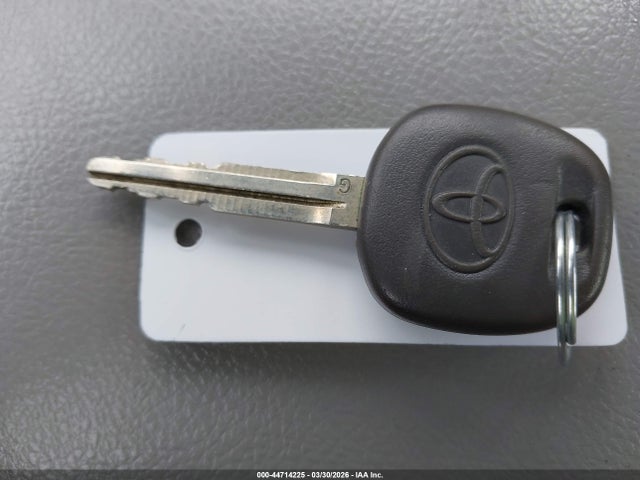 2010 Toyota Corolla Le მანქანა იყიდება აუქციონზე, vin: 2T1BU4EE0AC513040, აუქციონის ნომერი: 44714225