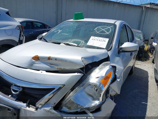 3N1CN7AP6GL862416 Nissan Versa 1.6 S+