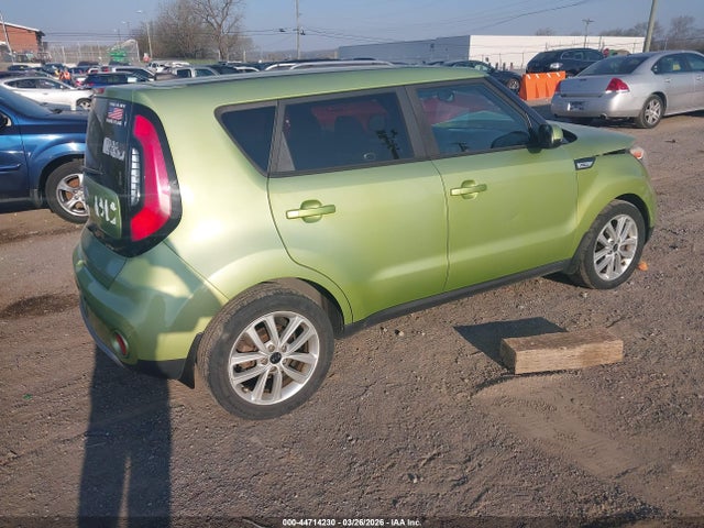 KIA SOUL + 2017 KNDJP3A57H7882685 Image 4