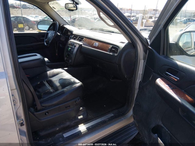 44714239 :رقم المزاد ، 1GKFK13068R182465 vin ، 2008 Gmc Yukon Slt مزاد بيع