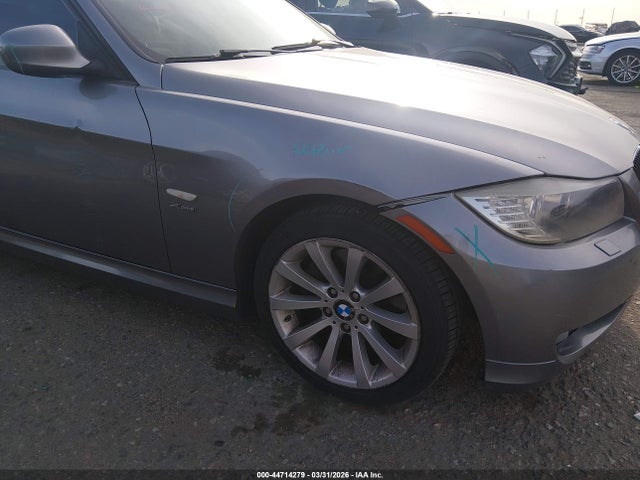 2011 Bmw 328i Xdrive მანქანა იყიდება აუქციონზე, vin: WBAPK7G56BNN69764, აუქციონის ნომერი: 44714279
