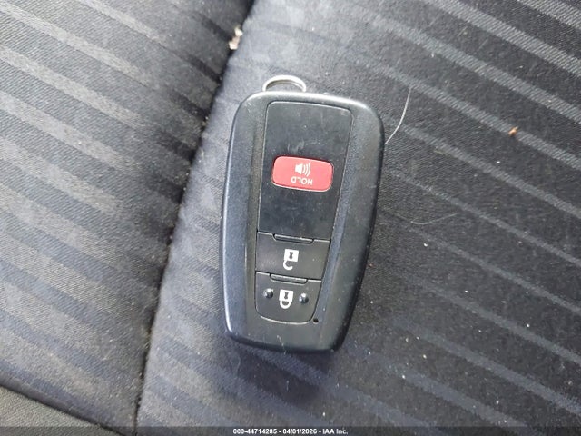 2017 TOYOTA PRIUS JTDKBRFUXH3033793 Photo 10