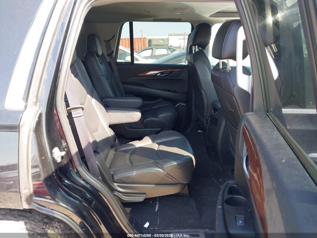 Продаж на аукціоні авто 2016 Cadillac Escalade Luxury Collection, vin: 1GYS4BKJ5GR230633, номер лоту: 44714288