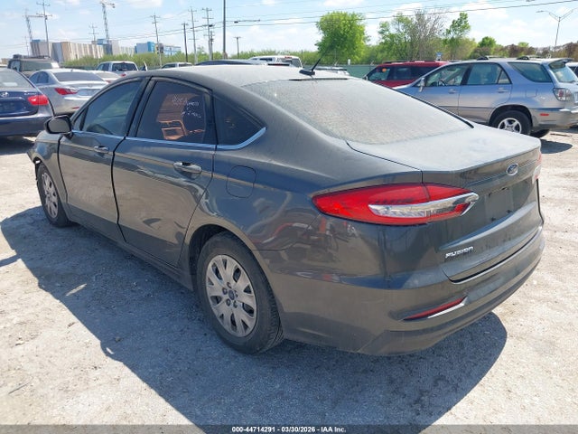 Ford FUSION S 2019 3FA6P0G79KR250175 Image 3